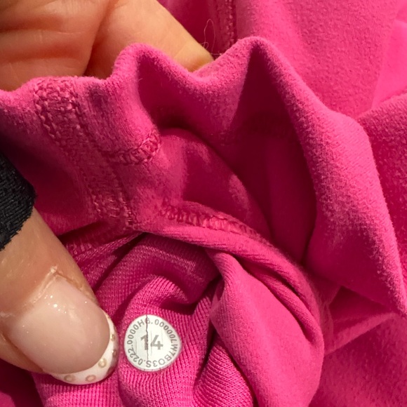 lululemon athletica Align High Rise 8”Women's Pink Bike Shorts - Picture 5 of 5